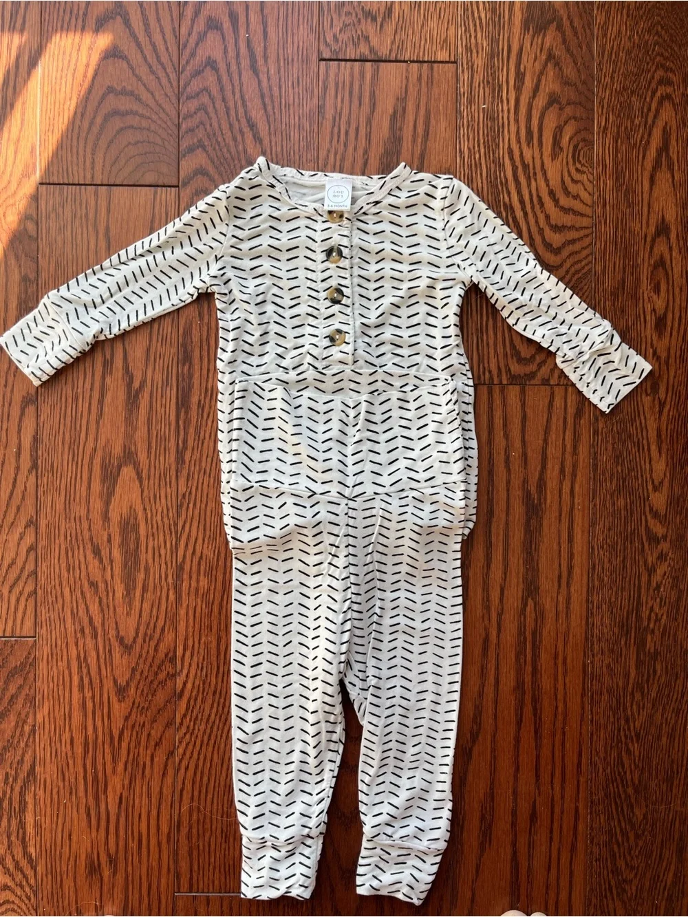 Lou Lou White and Black Patterned Pajama Set